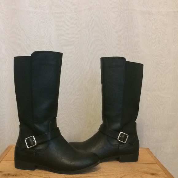 Other - Girl leather boots